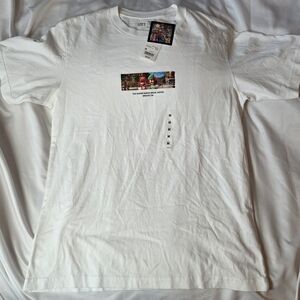 Super Mario Bros Movie Graphic White T-Shirt NWT size Medium